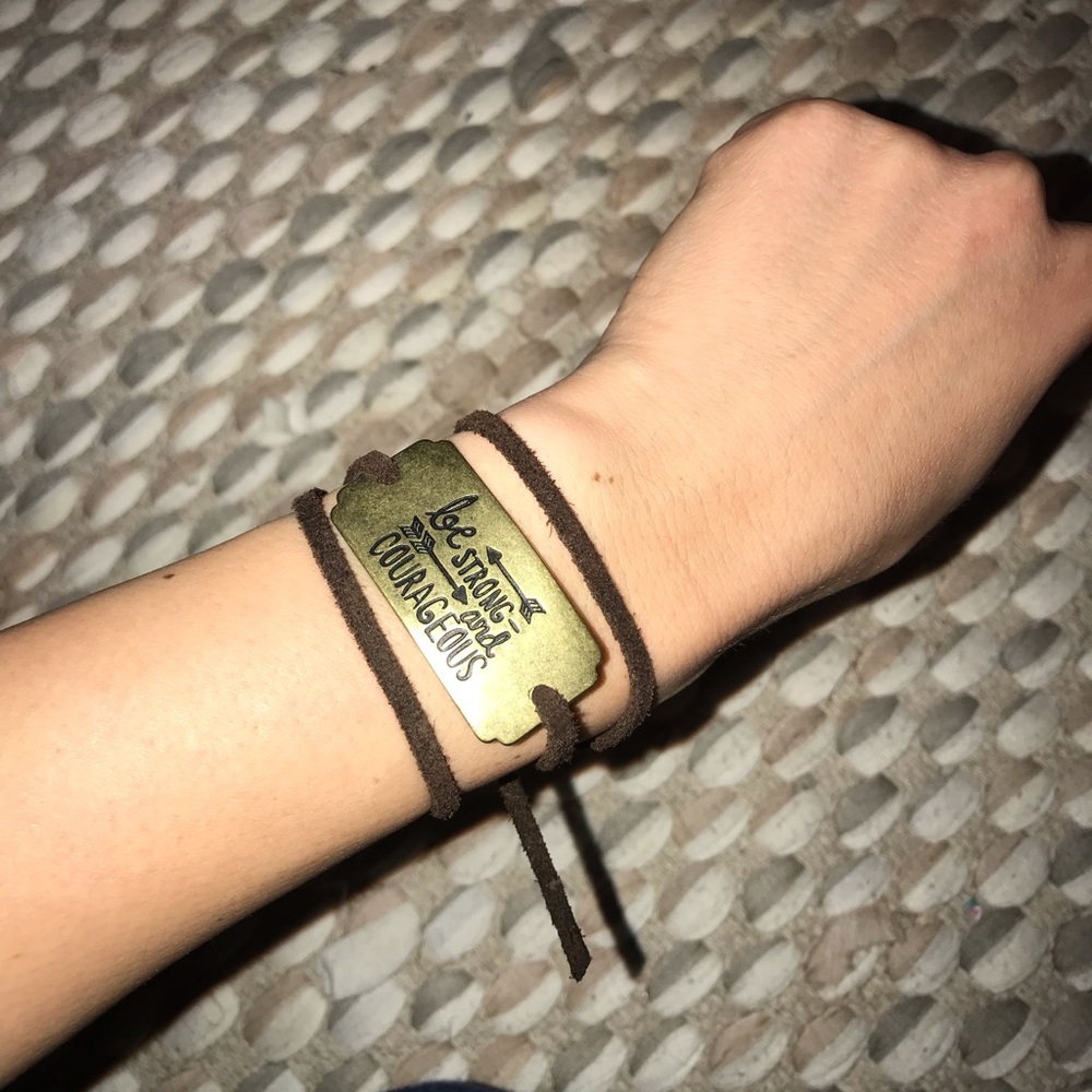 Joshua 1:9 bracelet